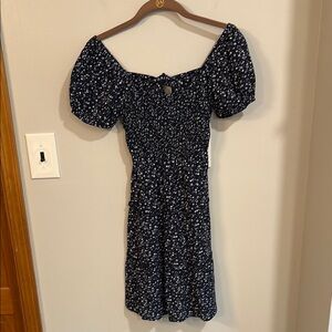 Cottagecore Blue & White Floral Smocked Puff Sleeve Fit & Flare Mini Dress NWT